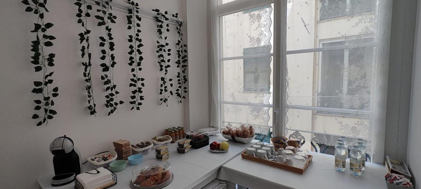 Le Quattro Stagioni Bed & Breakfast Genova Exterior foto